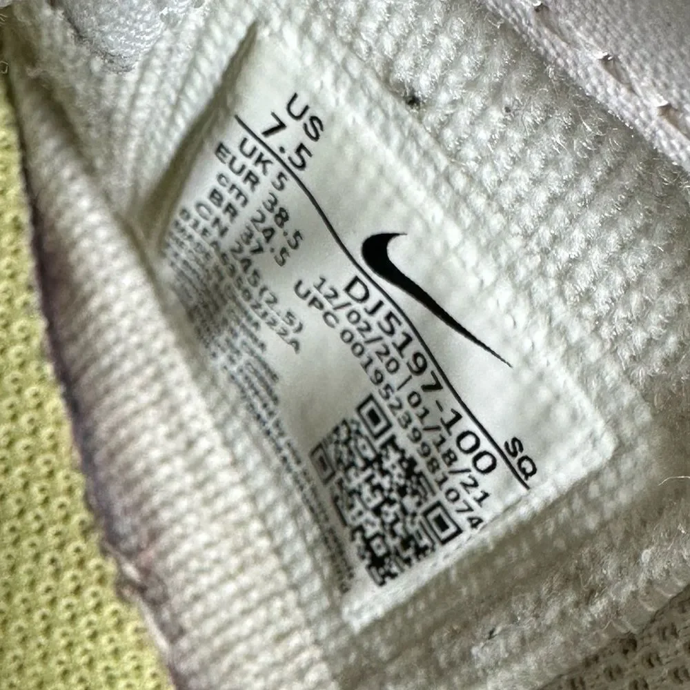 RARE Nike Airforce Shadow (Charms)